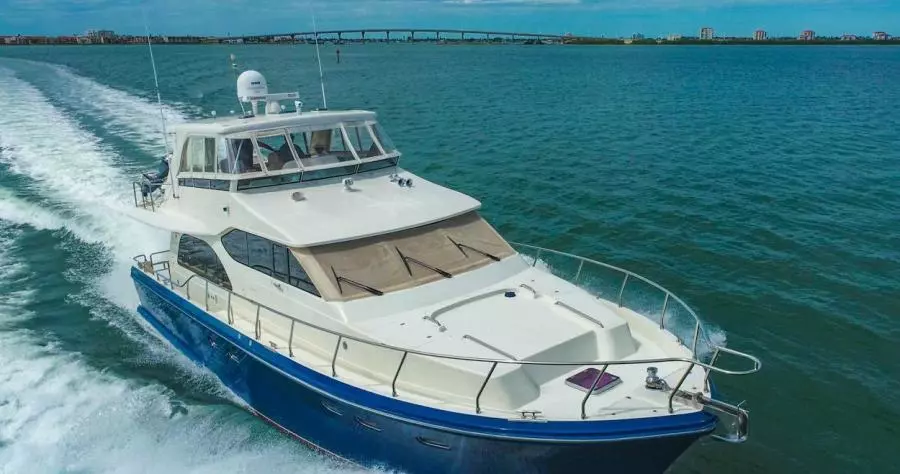 2009 Hampton 580 Pilothouse