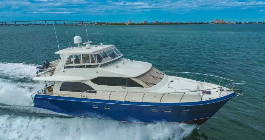 2009 Hampton 580 Pilothouse