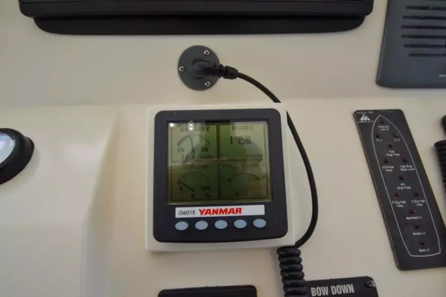 2009 Hampton 580 Pilothouse