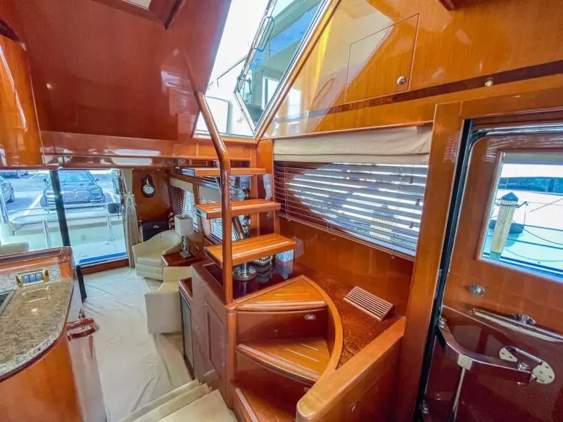 2009 Hampton 580 Pilothouse