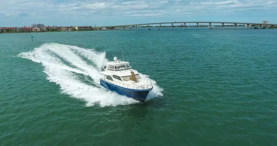 2009 Hampton 580 Pilothouse