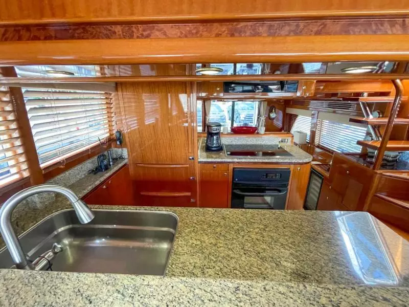 2009 Hampton 580 Pilothouse