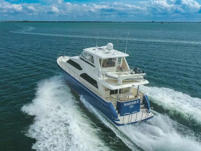 2009 Hampton 580 Pilothouse