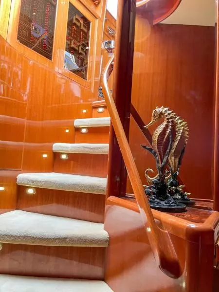 2009 Hampton 580 Pilothouse