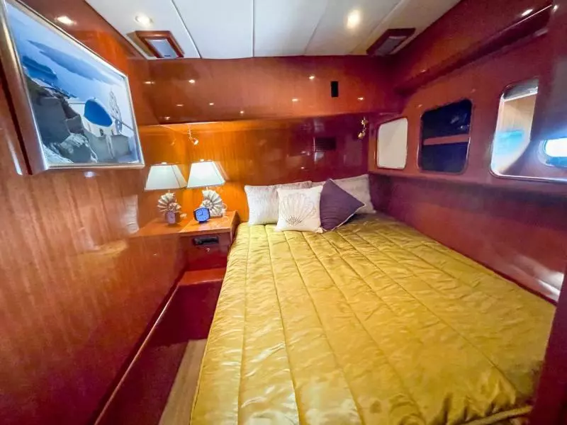 2009 Hampton 580 Pilothouse