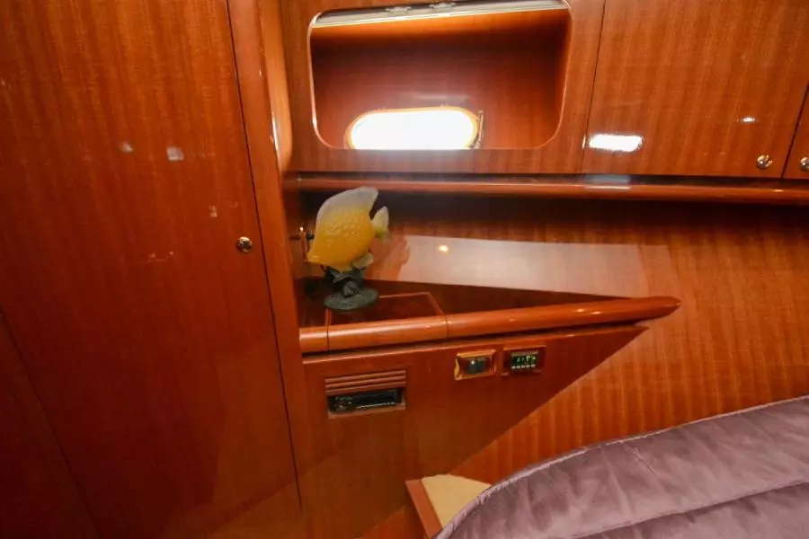 2009 Hampton 580 Pilothouse