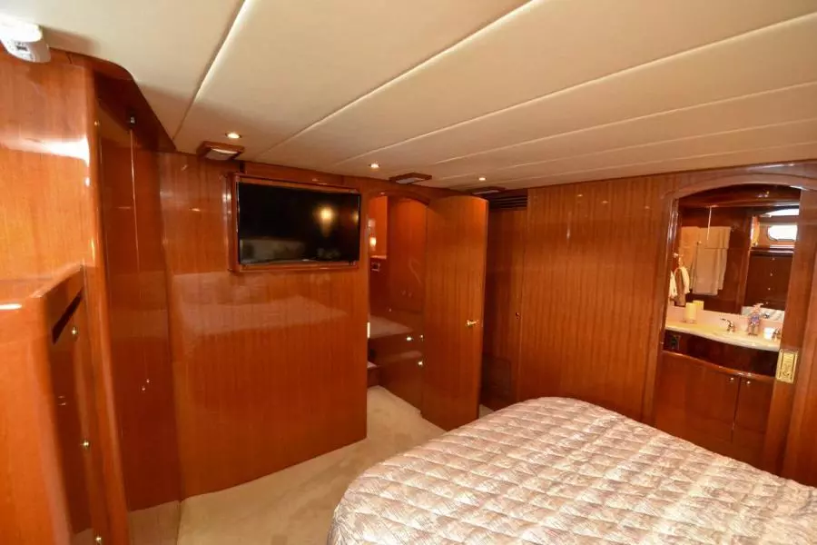 2009 Hampton 580 Pilothouse