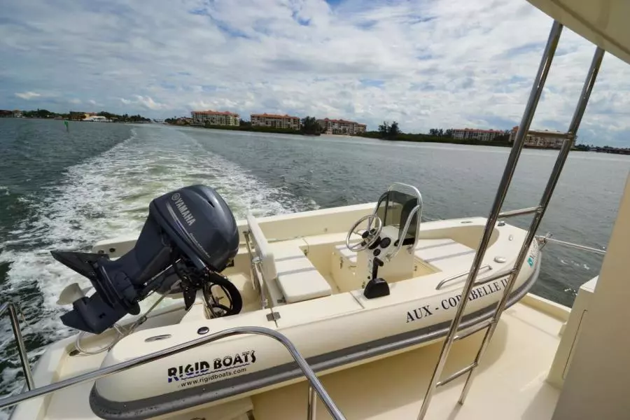 2009 Hampton 580 Pilothouse