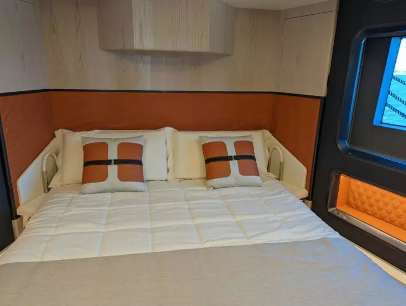 2023 Astondoa 677 Coupe