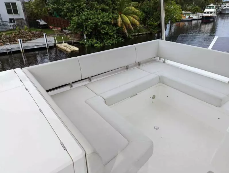 2018 Sunseeker Manhattan 52