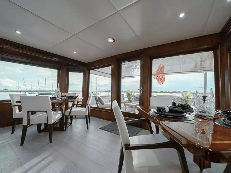 1995 Broward Raised Pilothouse