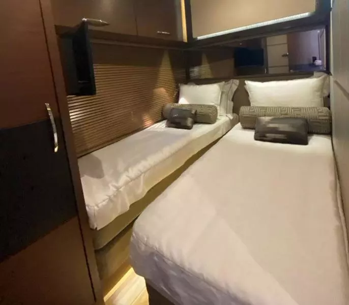 2016 Sea Ray L650 Fly