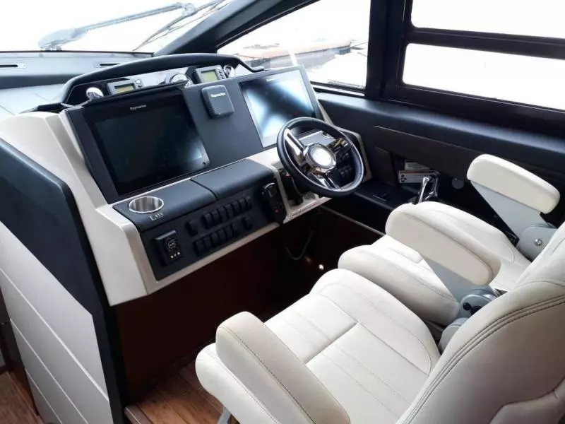 2016 Sea Ray L650 Fly