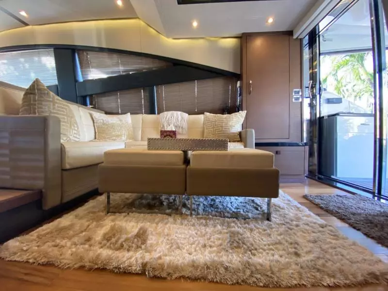 2016 Sea Ray L650 Fly