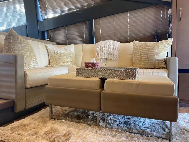 2016 Sea Ray L650 Fly