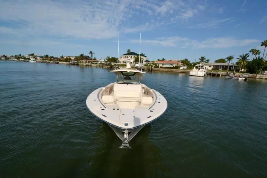 2021 Grady-White 376 Canyon