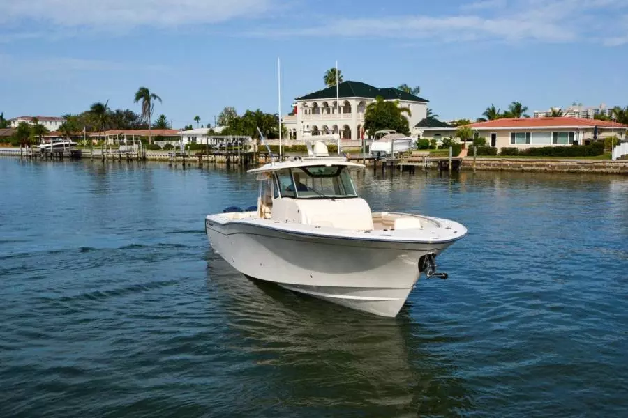 2021 Grady-White 376 Canyon