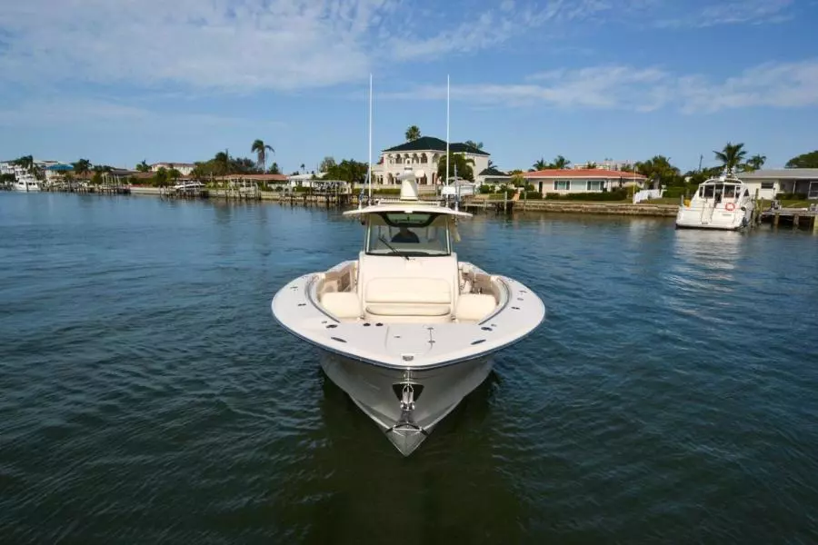 2021 Grady-White 376 Canyon