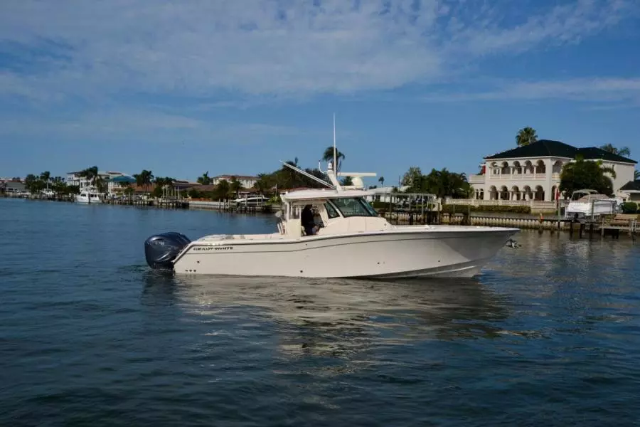 2021 Grady-White 376 Canyon