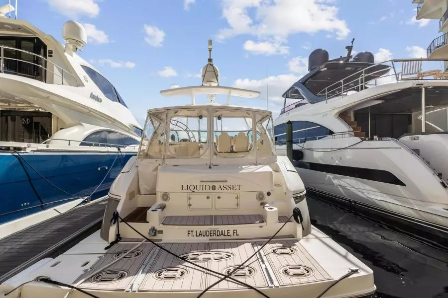 2007 Cruisers 520 Express