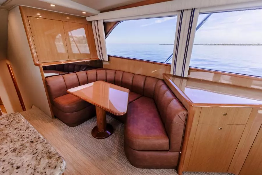 2003 Viking 56 Convertible - SECTACULAR BID