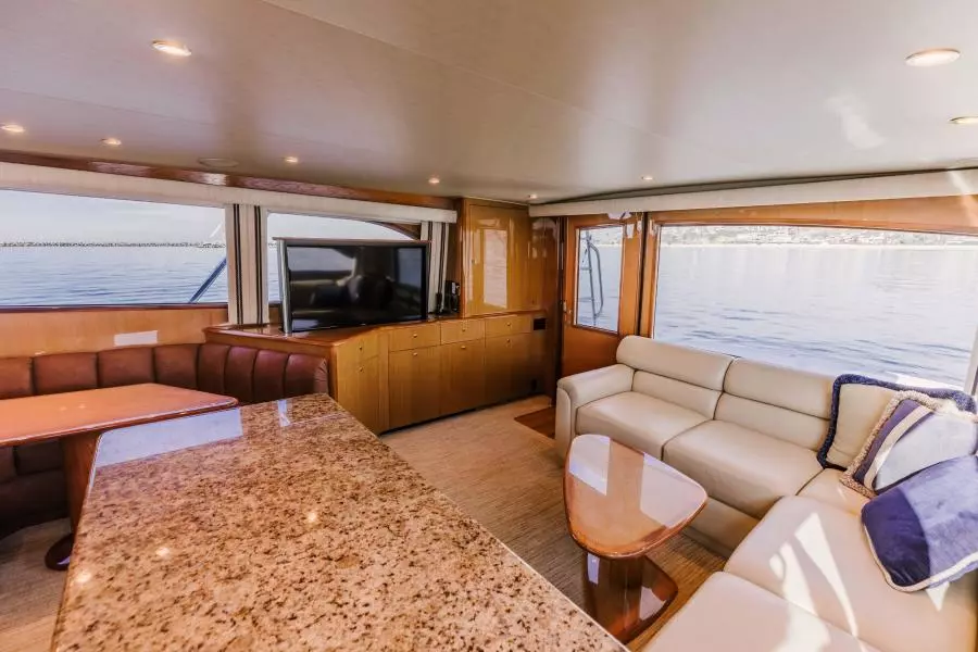 2003 Viking 56 Convertible - SECTACULAR BID