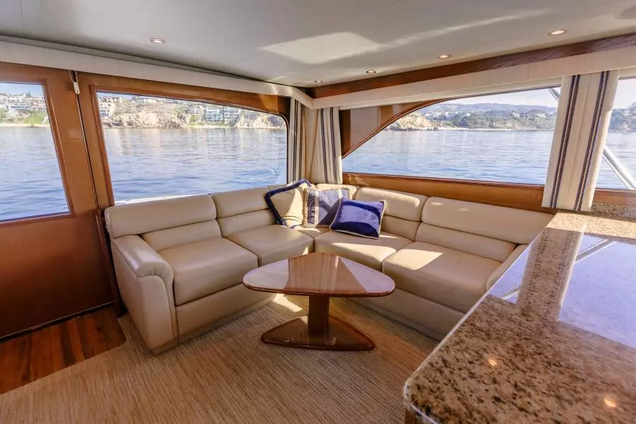 2003 Viking 56 Convertible - SECTACULAR BID