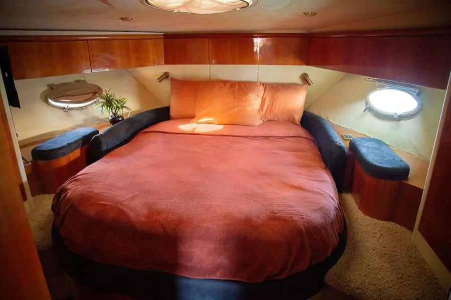 1999 Sunseeker Predator 58