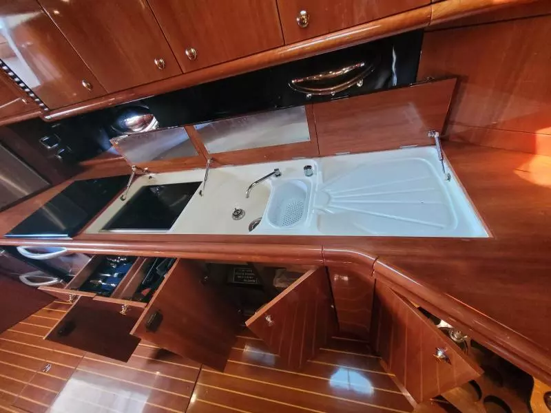 1999 Sunseeker Predator 58