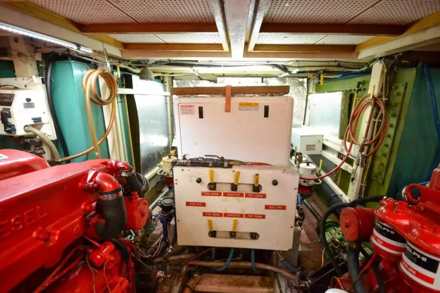 1985 Grand Banks 42 Classic