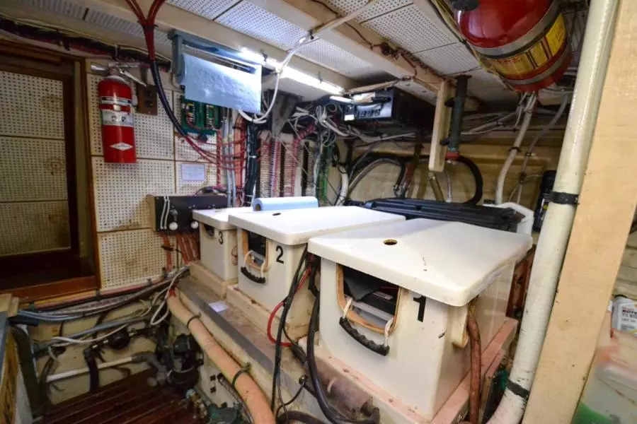 1985 Grand Banks 42 Classic