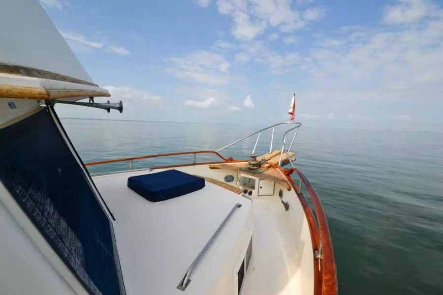 1985 Grand Banks 42 Classic