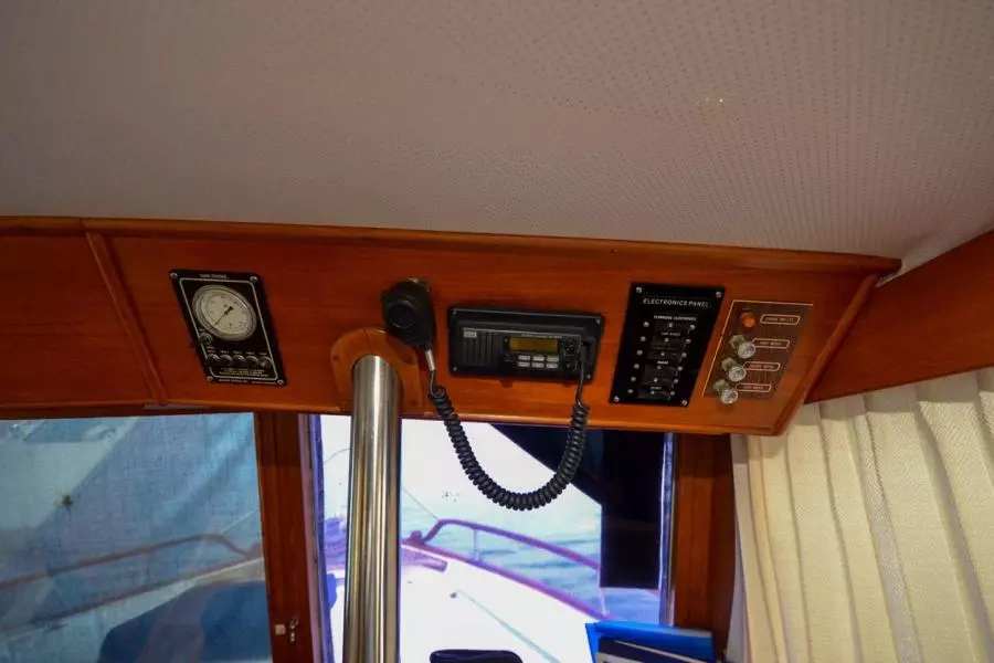 1985 Grand Banks 42 Classic