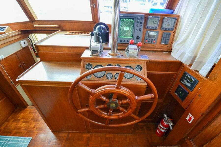 1985 Grand Banks 42 Classic