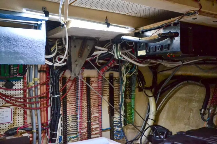 1985 Grand Banks 42 Classic