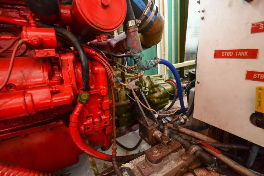 1985 Grand Banks 42 Classic