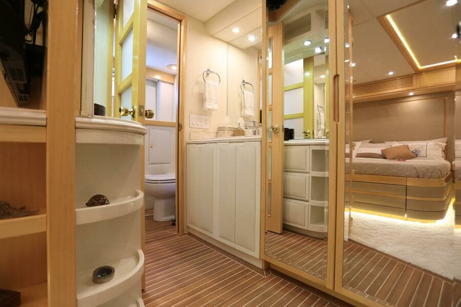 2004 Westport Custom