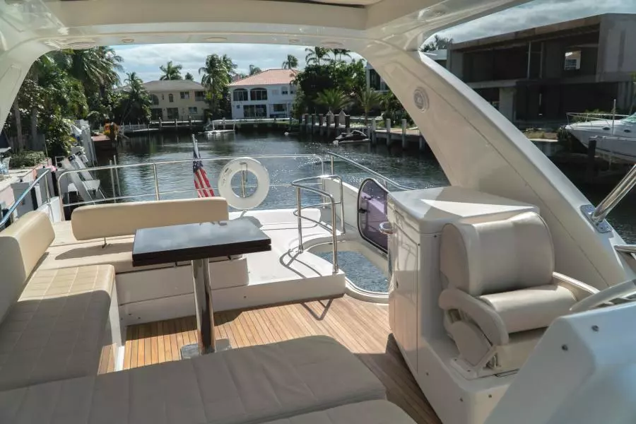 2013 Azimut FLY54