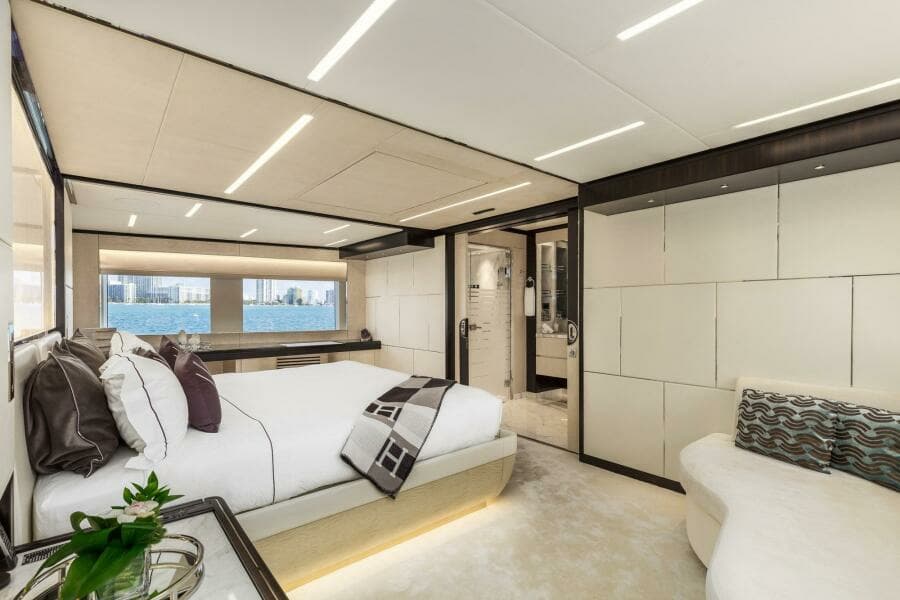 2022 Majesty Yachts 120