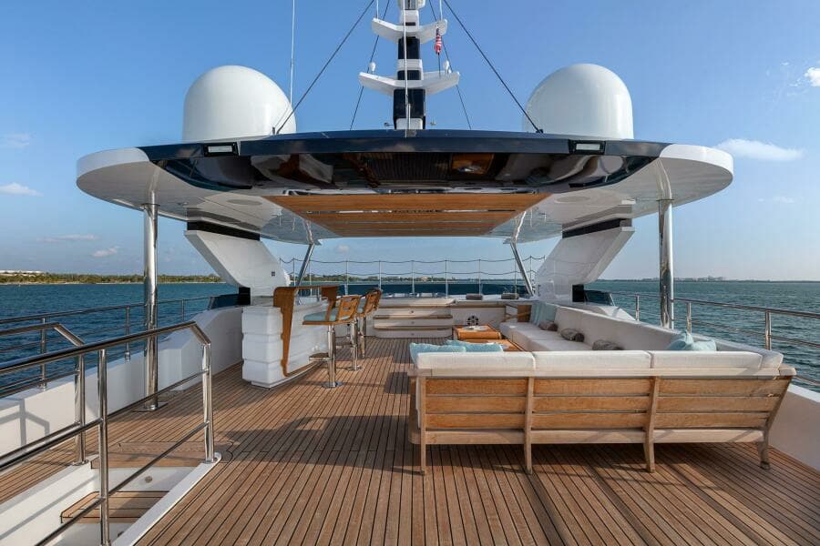 2022 Majesty Yachts 120