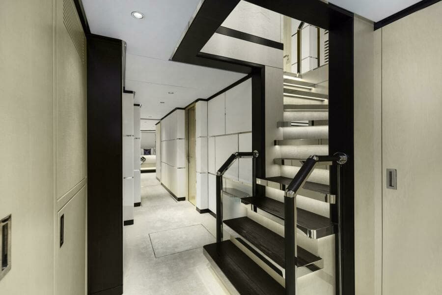 2022 Majesty Yachts 120