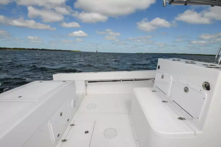 2019 Ocean Master 336 Center Console 