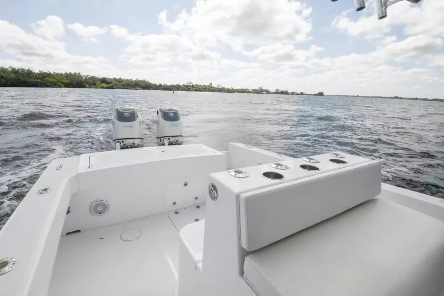 2019 Ocean Master 336 Center Console 