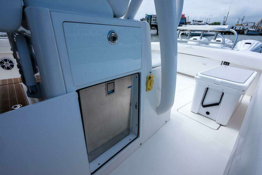 37 Regulator 2022 Dave 30