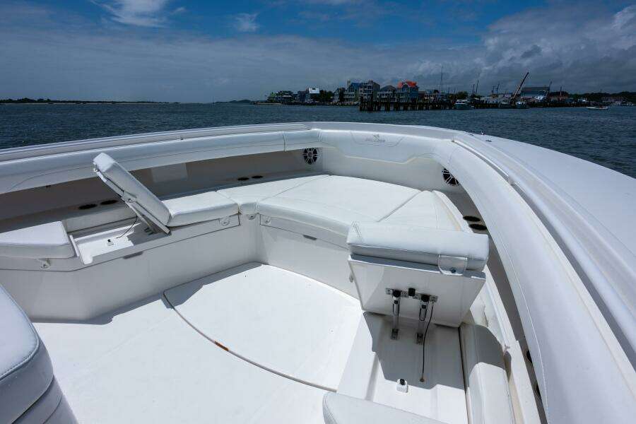 37 Regulator 2022 Dave 41