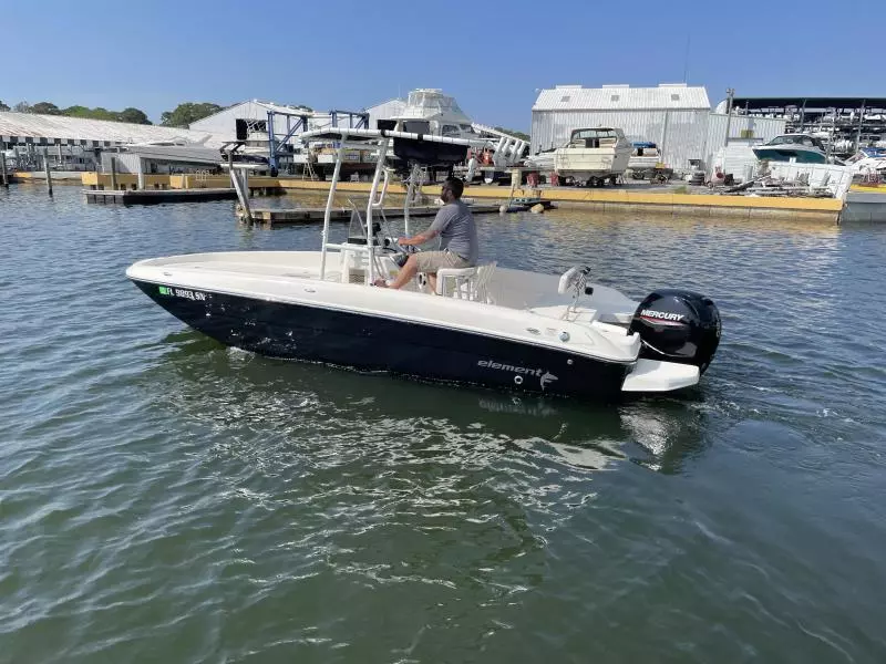 2020 Bayliner F21 Element