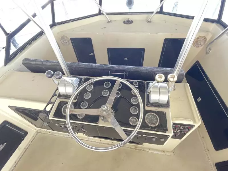 1973 Hatteras 53 Convertible