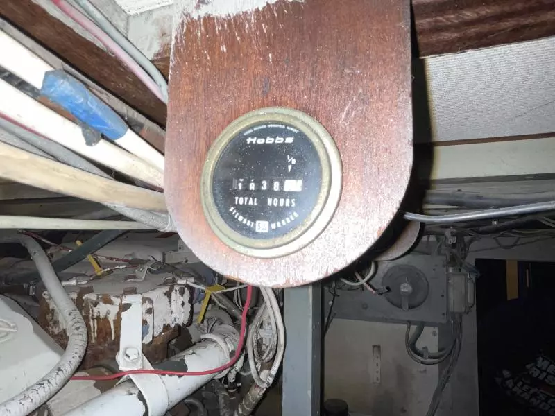 1973 Hatteras 53 Convertible