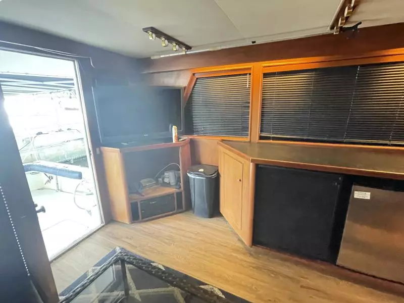 1973 Hatteras 53 Convertible