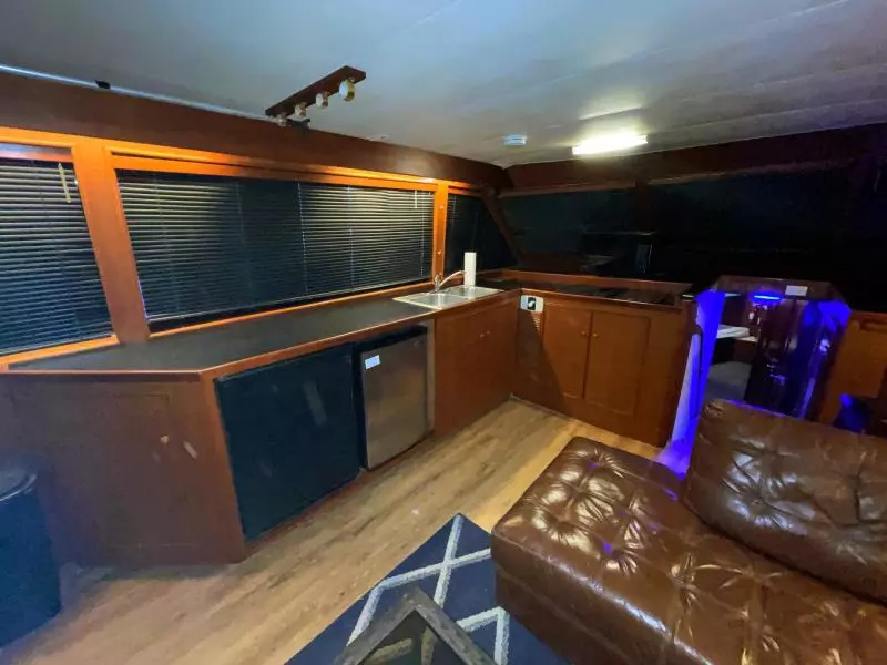 1973 Hatteras 53 Convertible